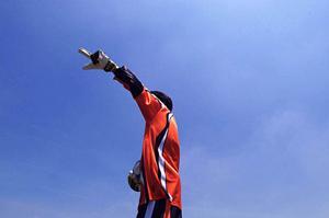 24時間営業のフィットネスジム「エニタイムフィットネス志木駅前店」